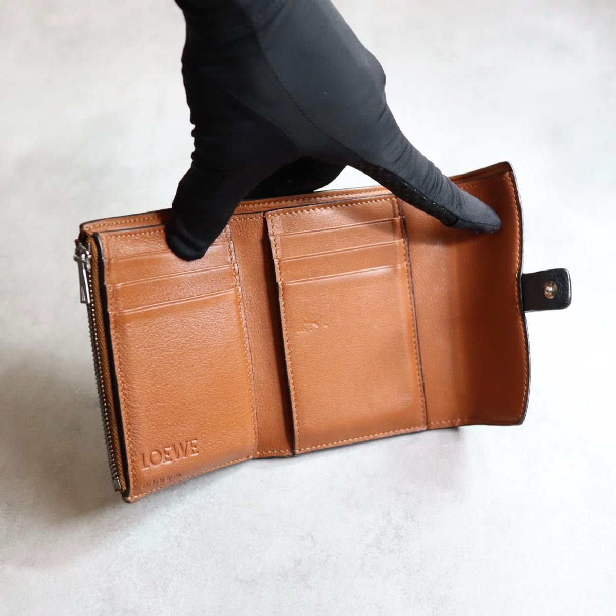 LOEWE ロエベ / スモールバーティカルウォレット 三つ折り財布 ソフト