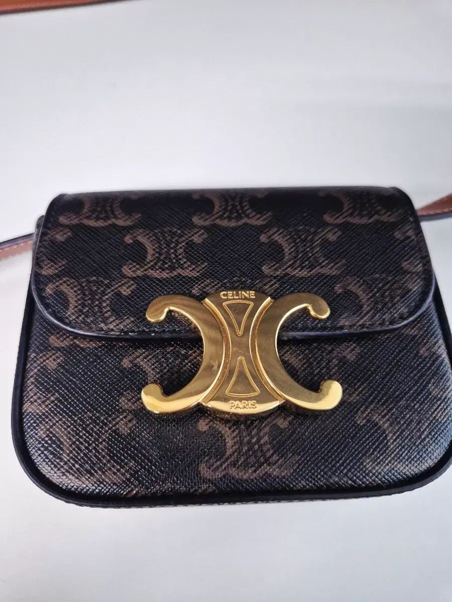 タン ミニバック