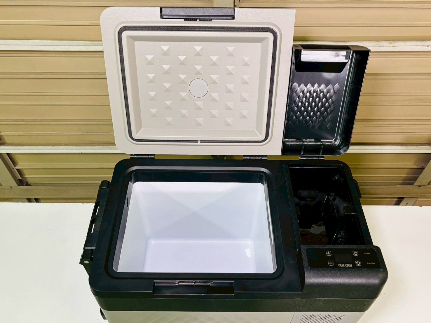 新品未開封】YAMAZEN JRC-WC25 25L AC/DC 2WAY ポータブル冷凍冷蔵庫