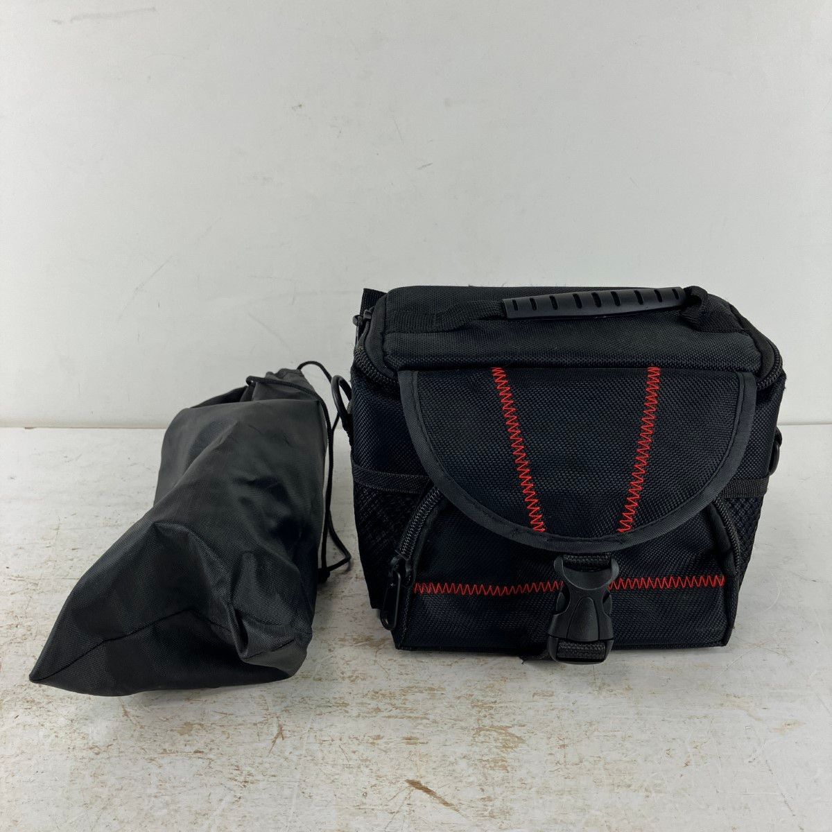 ЗЗMAX マックス グリーンレーザー レーザー墨出し器 三脚 ソフトケース