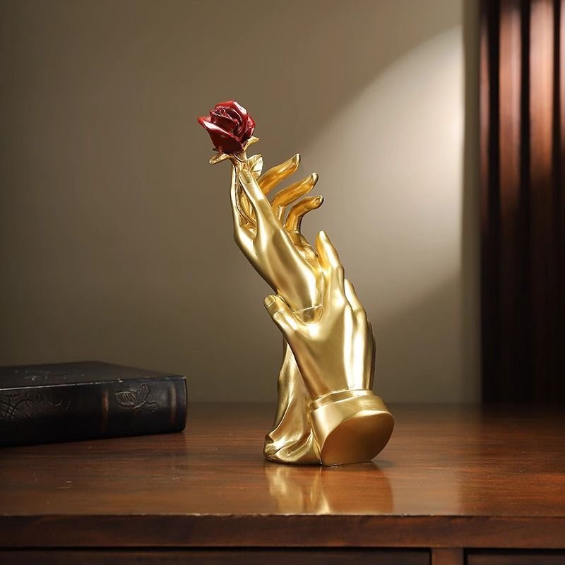 北欧風 手を取り合う