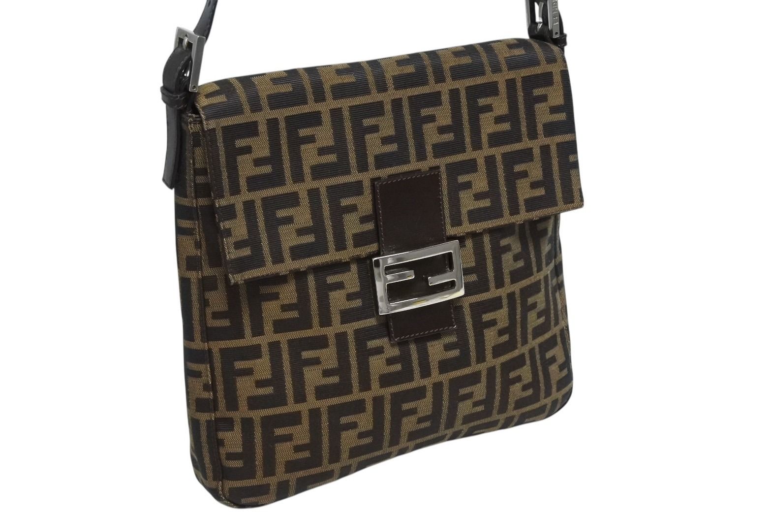 FENDI フェンディ マンマバケット ワンショルダーバッグ ハンドバッグ