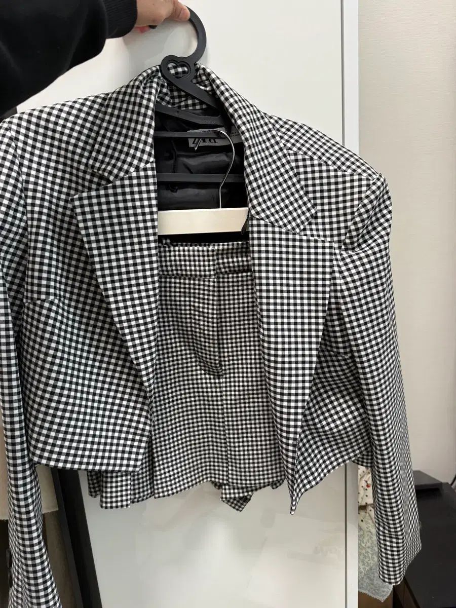 ZARA ザラ 黒 CHECK ブレーザー クロップドジャケット セットアップ