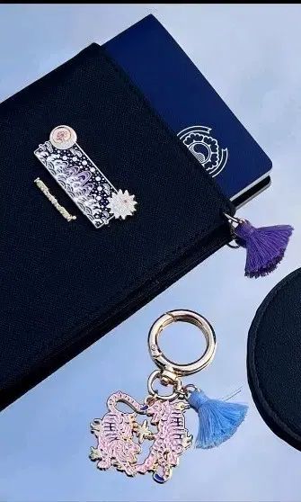 tumblbug 朝鮮 ボヘミアン キーホルダーu0026パスポートケース