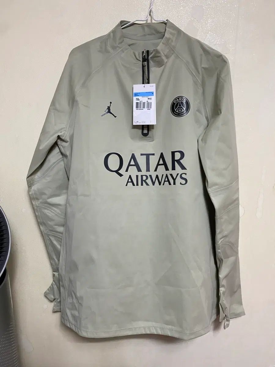 ナイキ 23 24 PSG ジョーダン ウィンターウォリアーズ ストームフィットシールド
