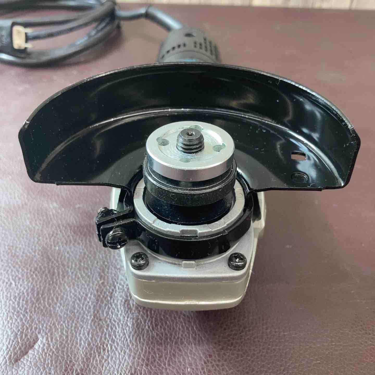  マキタ makita 100 mmディスクグラインダ 9533 BL V グラインダー 研磨機