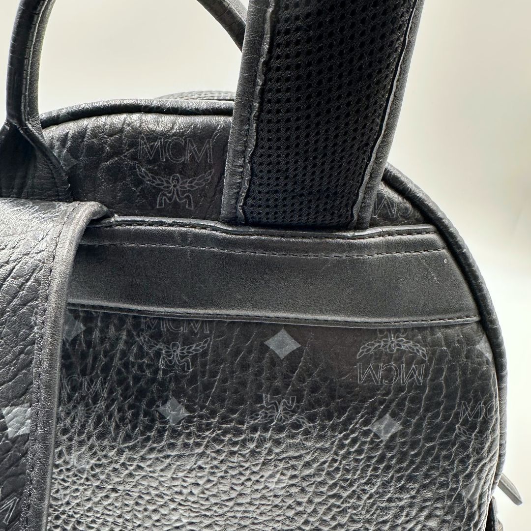 スタッズ ヴィセトス柄