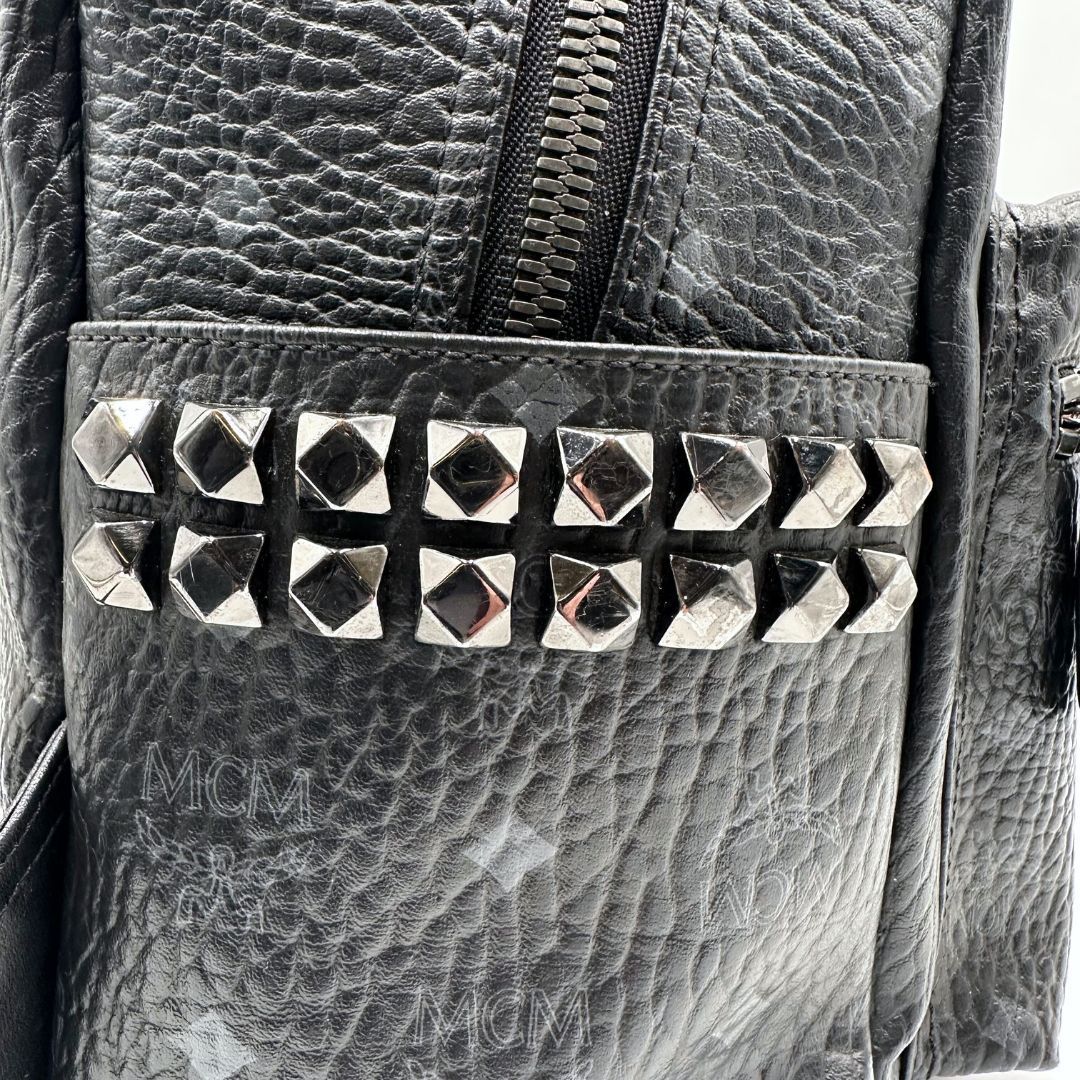 【本物】MCM リュック バックパック ヴィセトス y2k レザー スタッズ 本物】MCM リュック バックパック ヴィセトス y2k レザー スタッズ