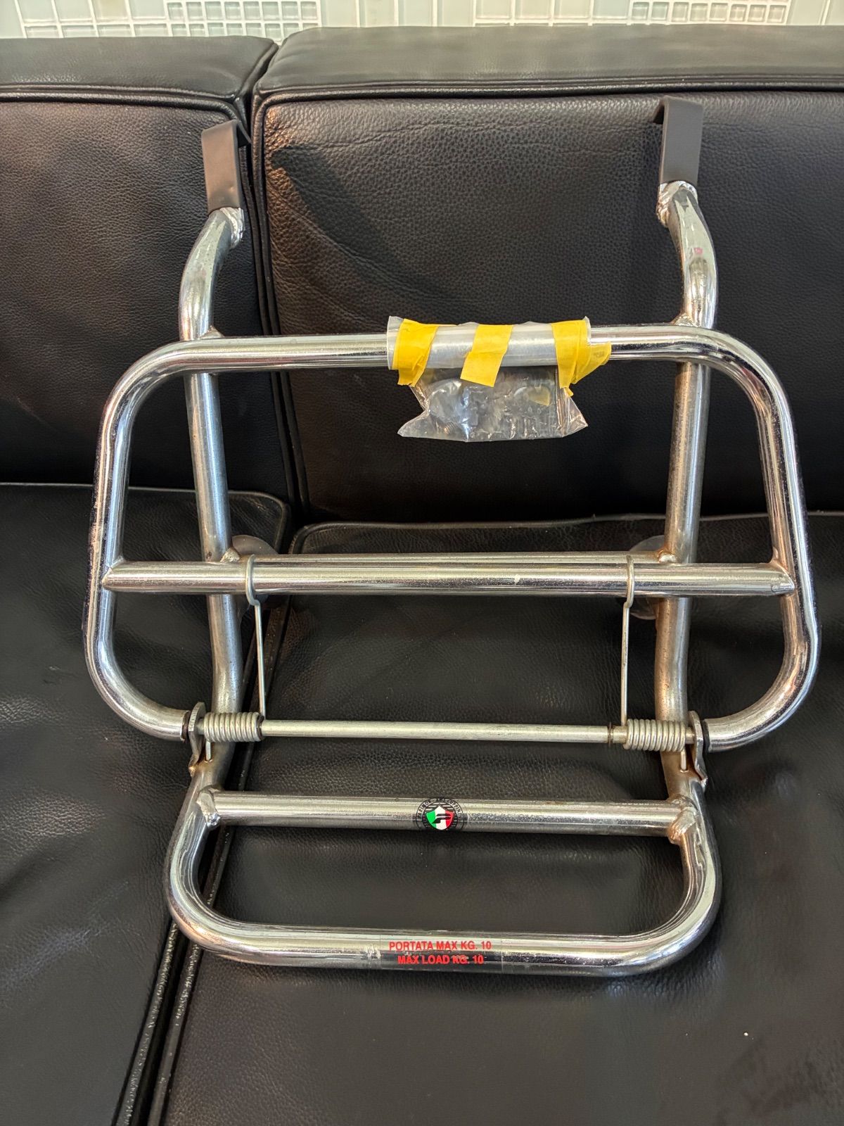 ベスパクッピーニのフロントキャリアPRIM 用です