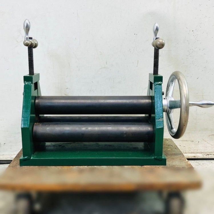 300 mm 三本ローラー 手動ロールベンダー