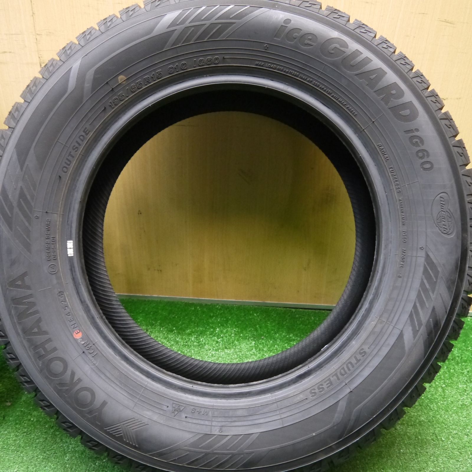 24年製新品溝IG60付　50プリウス後期純正+195/65R15スタッドレス YOKOHAMA ice GUARD iG60 195/65R15】スタッドレス【トヨタ 50プリウス