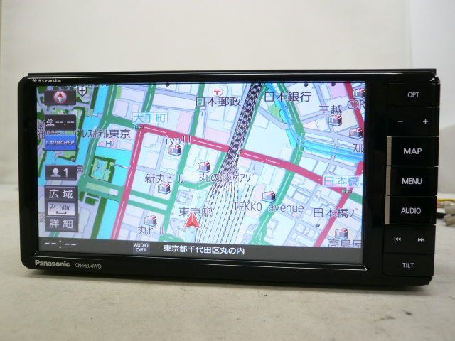 中古】 2026年度版 パナソニック ストラーダ CN-RE04WD メモリーナビ