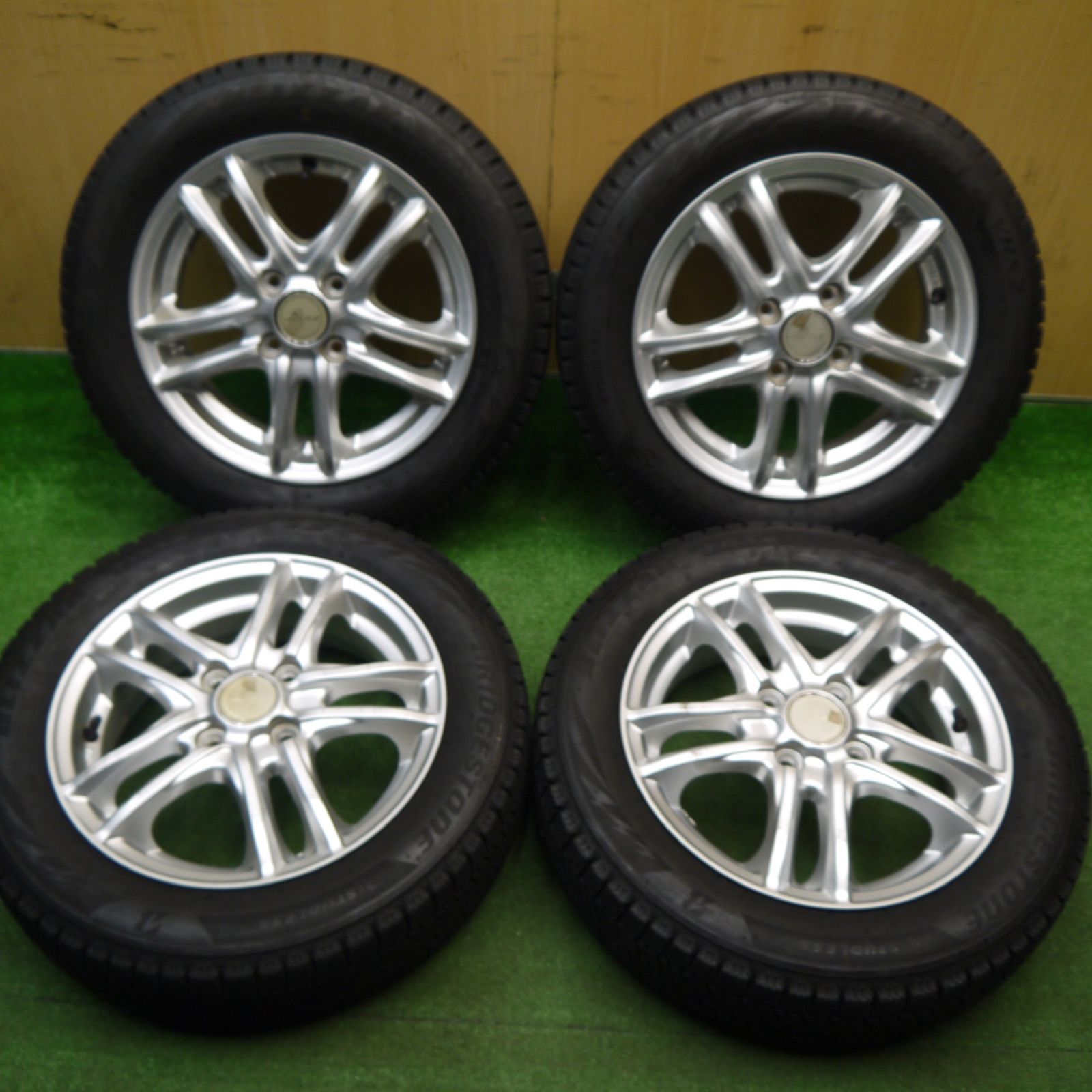 バリ溝！23年！9分☆スタッドレス 155/65R14 ブリヂストン ブリザック