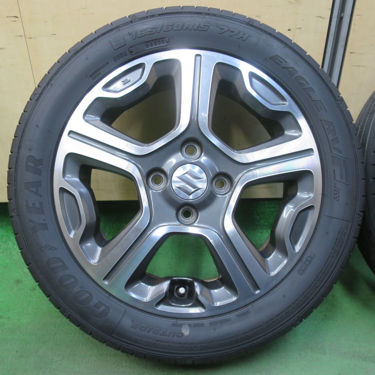 バリ溝 24年 ほぼ10分 スズキ MR 31 S ハスラー 165 60 R 15 ヨコハマ BluEarth ES 32 グッドイヤー イーグル RVF ECO 15インチ PCD 100 4 H 5121306イノ