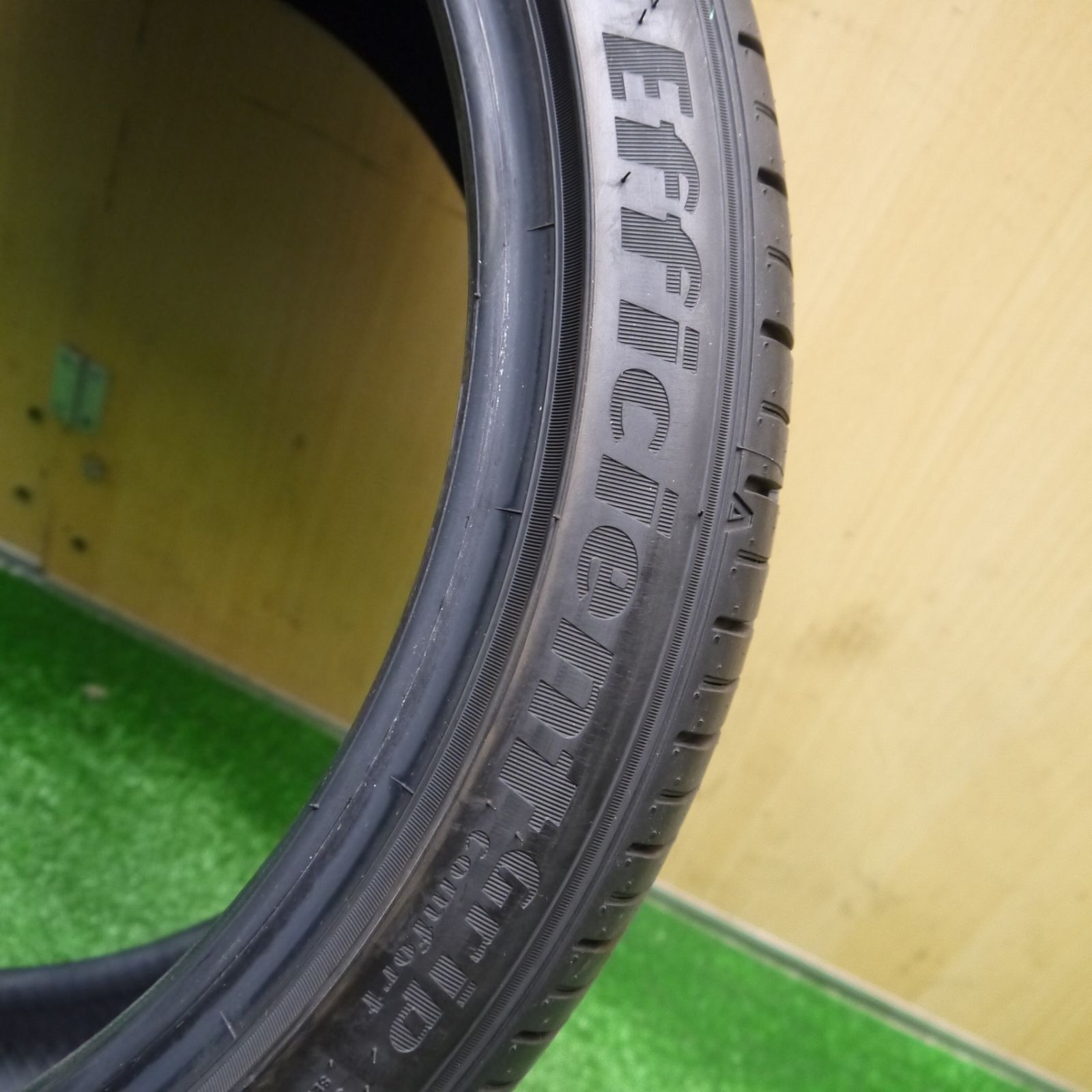 19 グッドイヤー