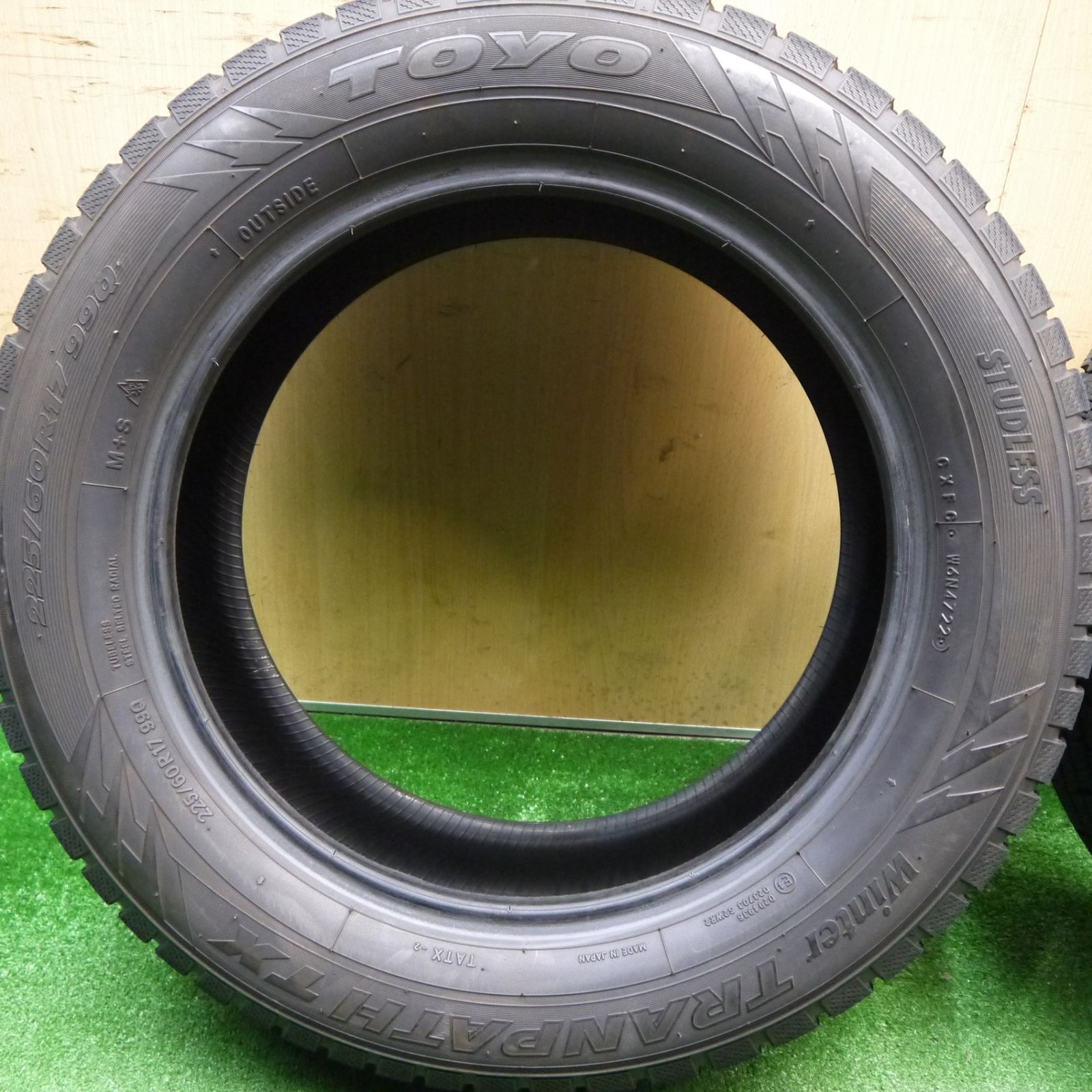 Haya　225/60R17 22年製　バリ溝　スタッドレスタイヤ Haya 225/60R17 22年製 バリ溝 スタッドレスタイヤ 楽天市場】225