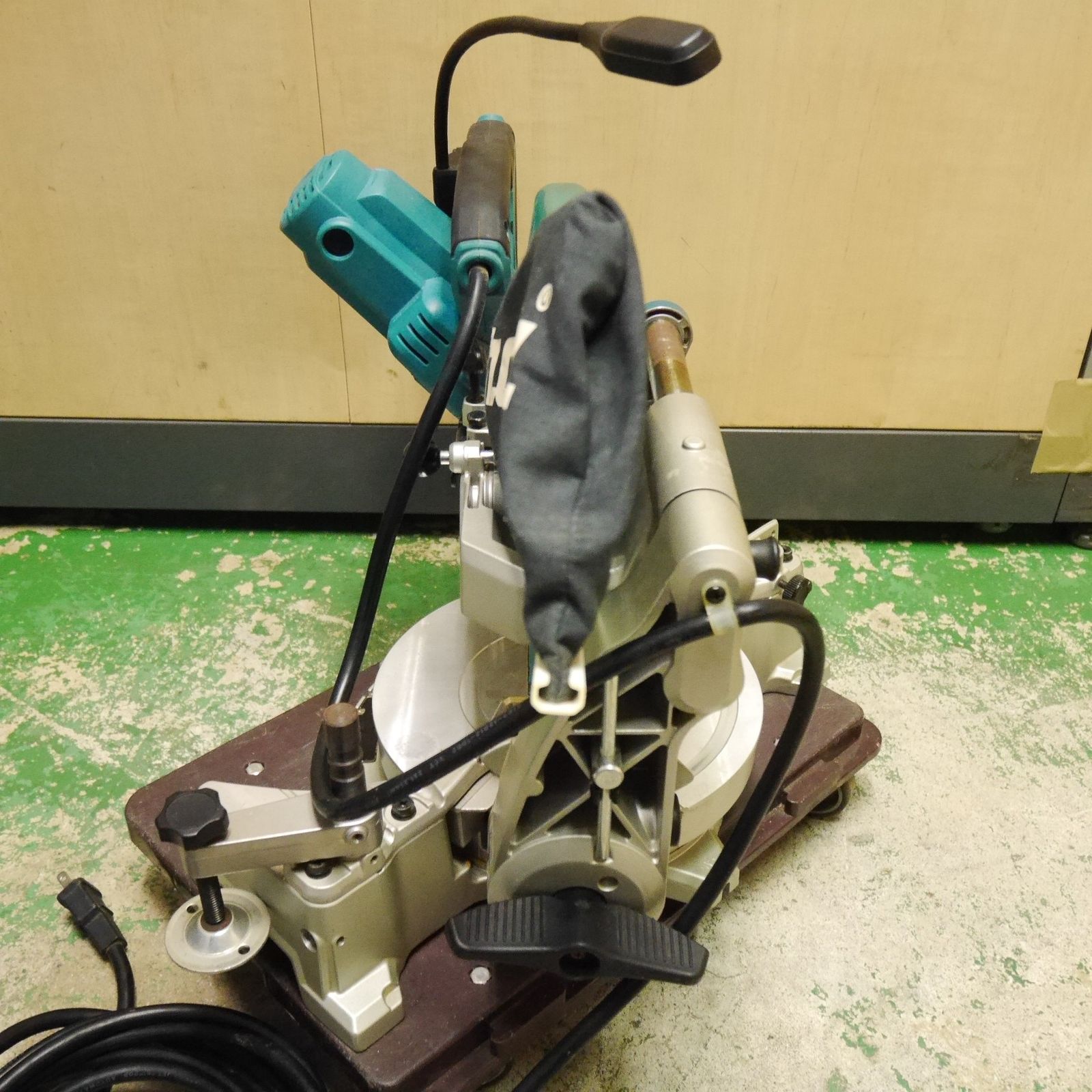 マキタ 165 mm スライド マルノコ 電動 工具 切断機 丸のこ 丸ノコ 丸鋸 木工用 makita