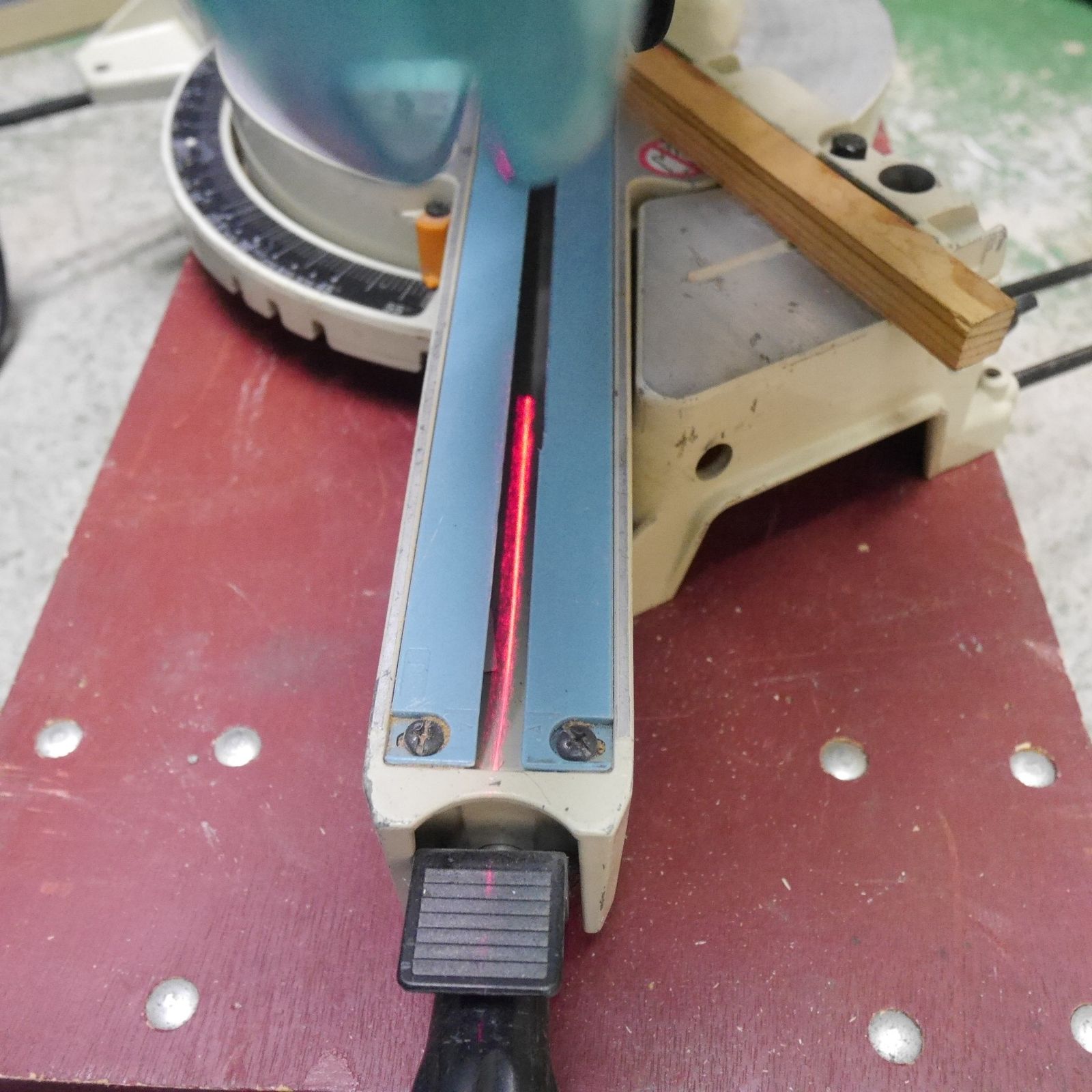 送料無料] ☆マキタ 190mm スライド マルノコ LS0716FL 電動 工具 切断 