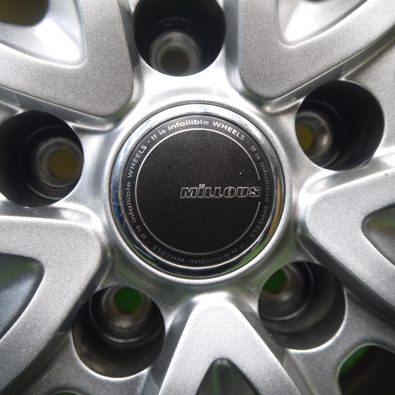 ミルアス 16インチ