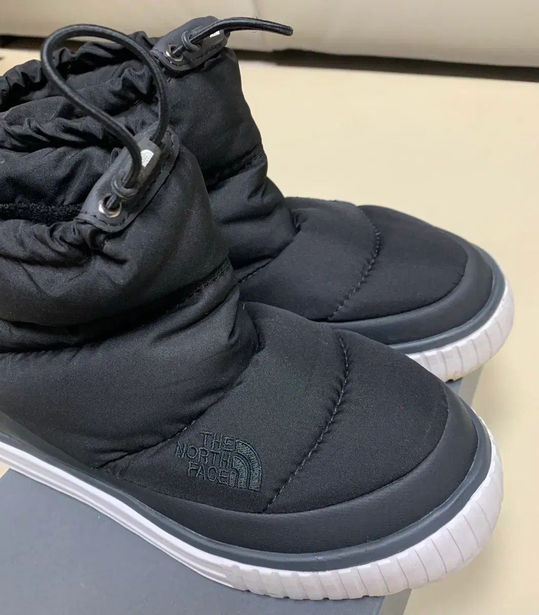 250 ホワイトレーベル ビューティ ショート Tシャツ