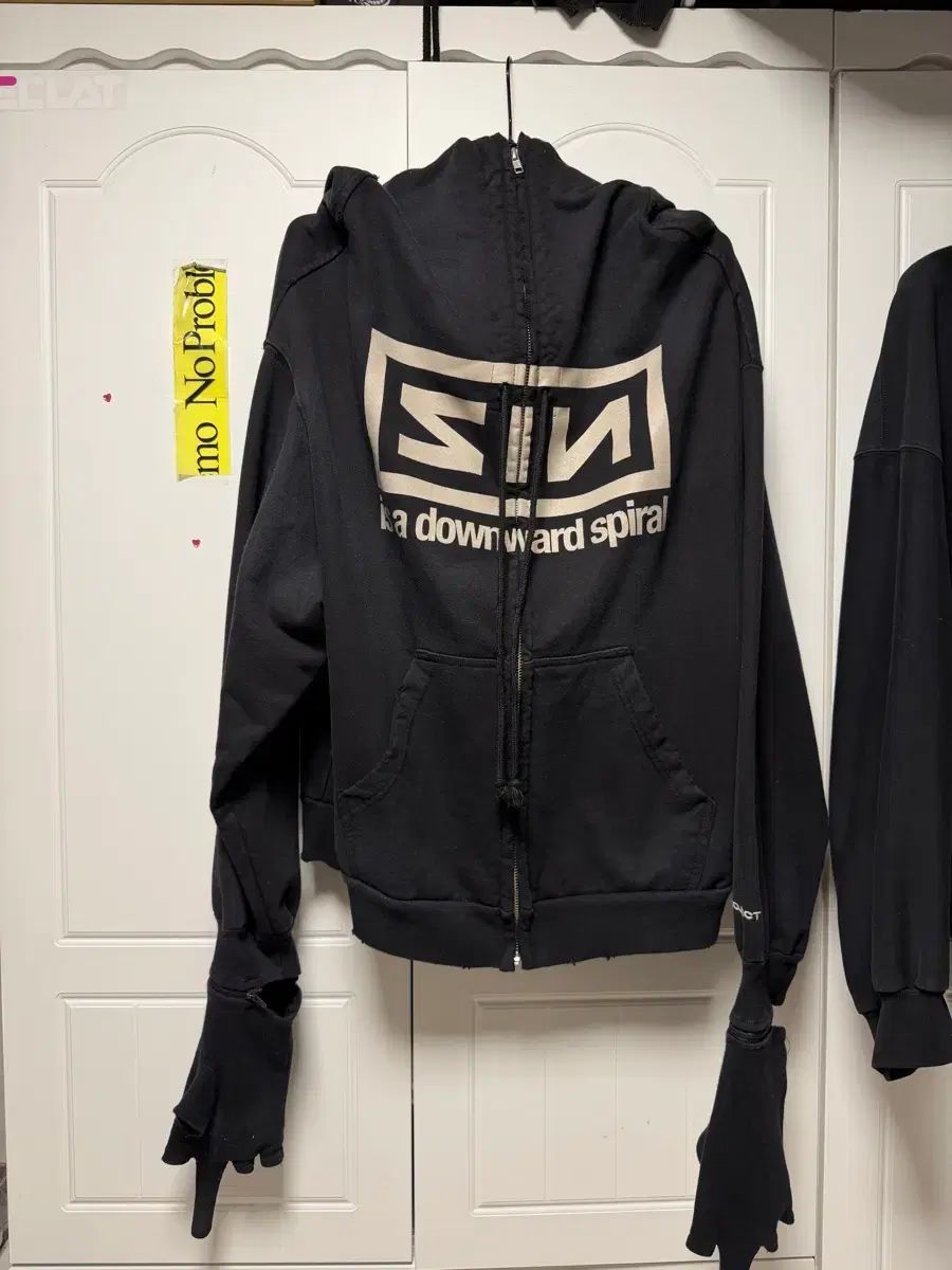 プロジェクトgr ジップアップフーディー 2