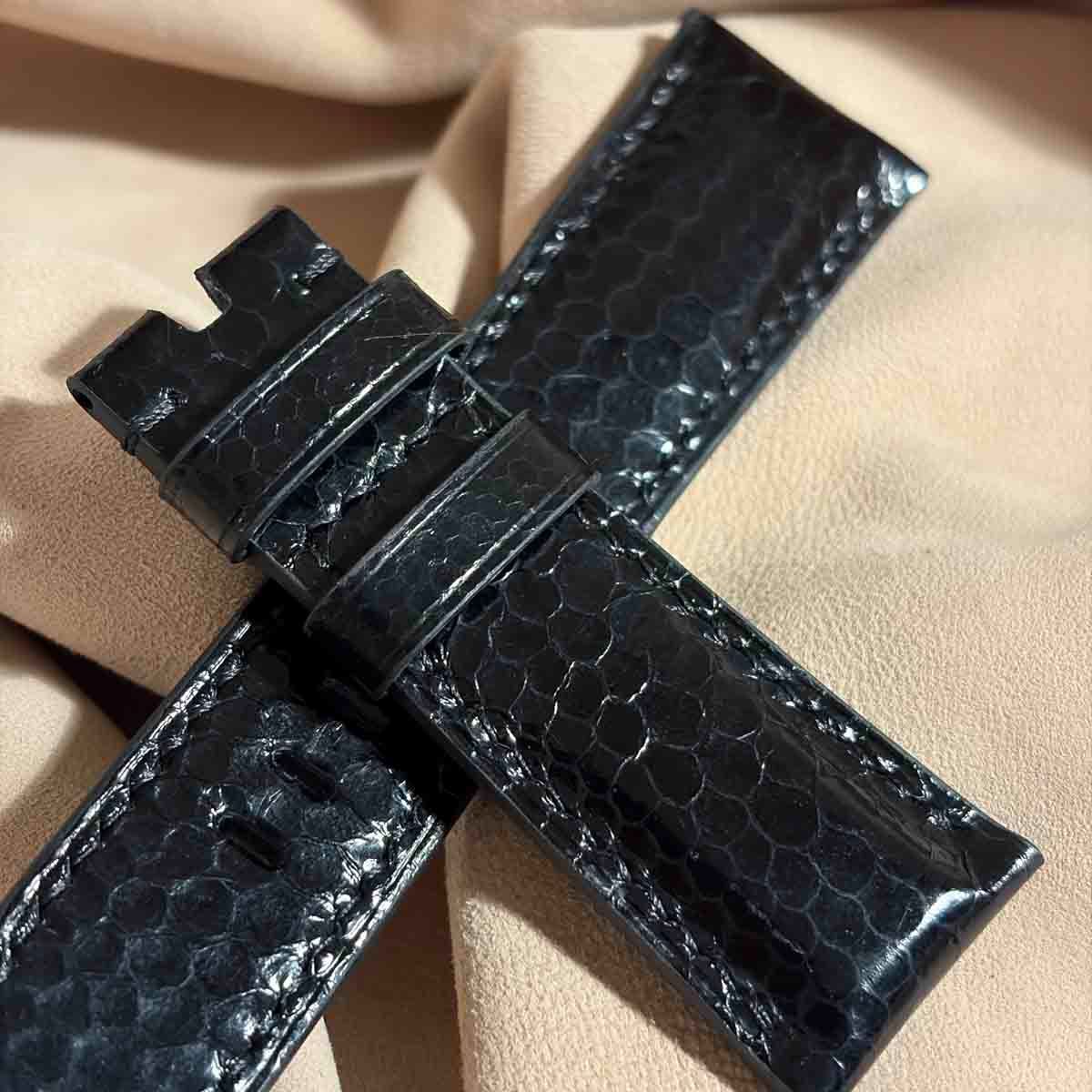 sna-164 シースネイク ウミヘビ 腕時計ベルト ブラック ラグ幅26 mm - バックル幅22