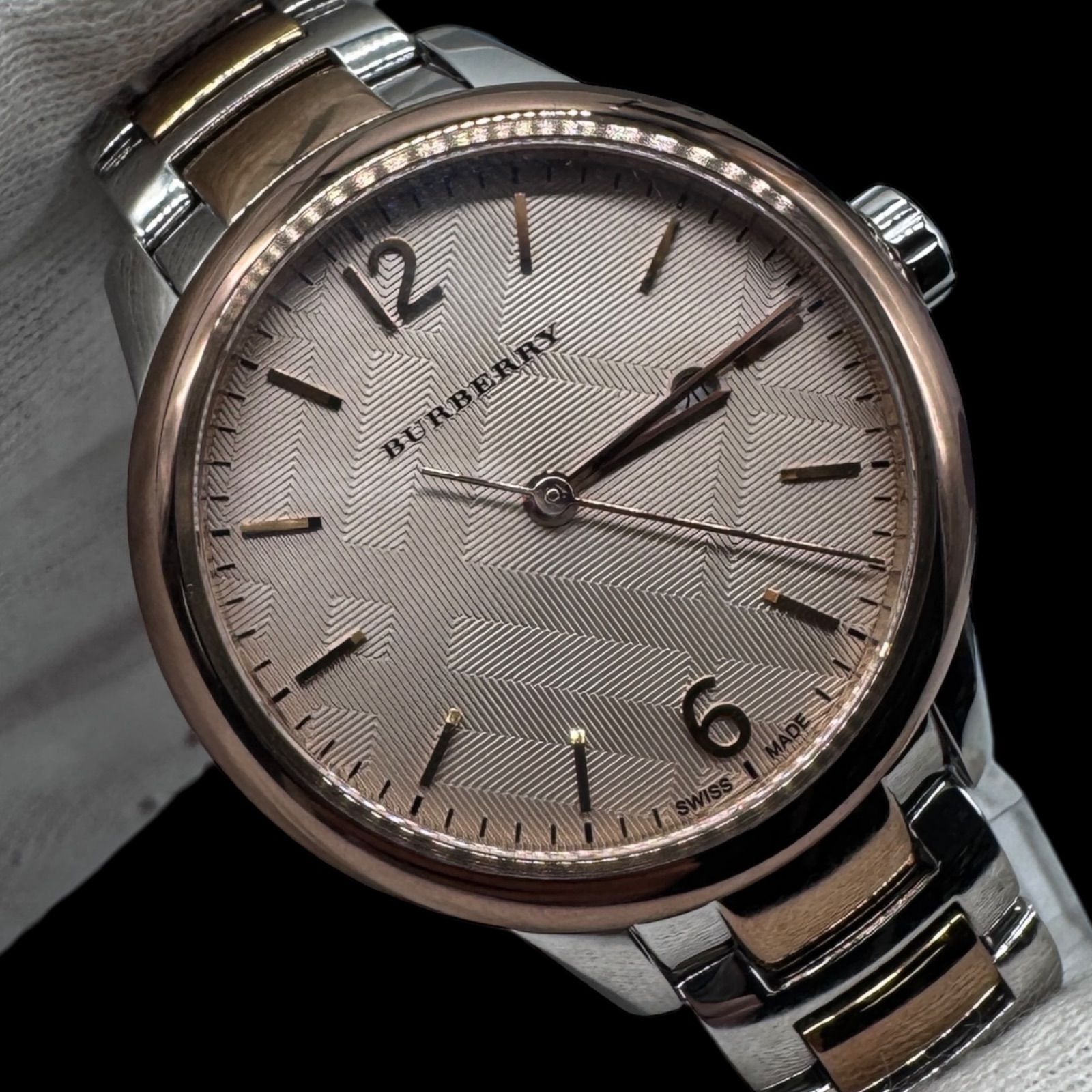 稼働 美品 BURBERRY バーバリー BU10117 レディース腕時計 文字盤