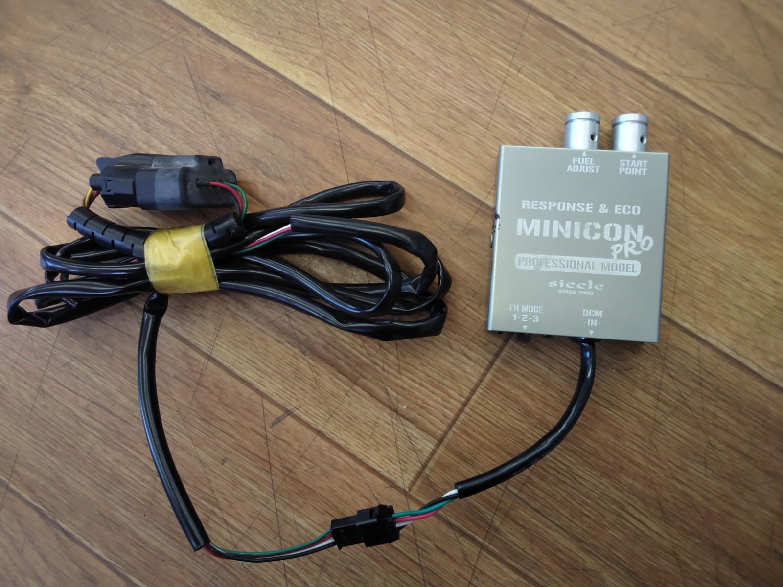 ジャンク品 シエクル MINICON PRO MCP-A01S？ - メルカリ