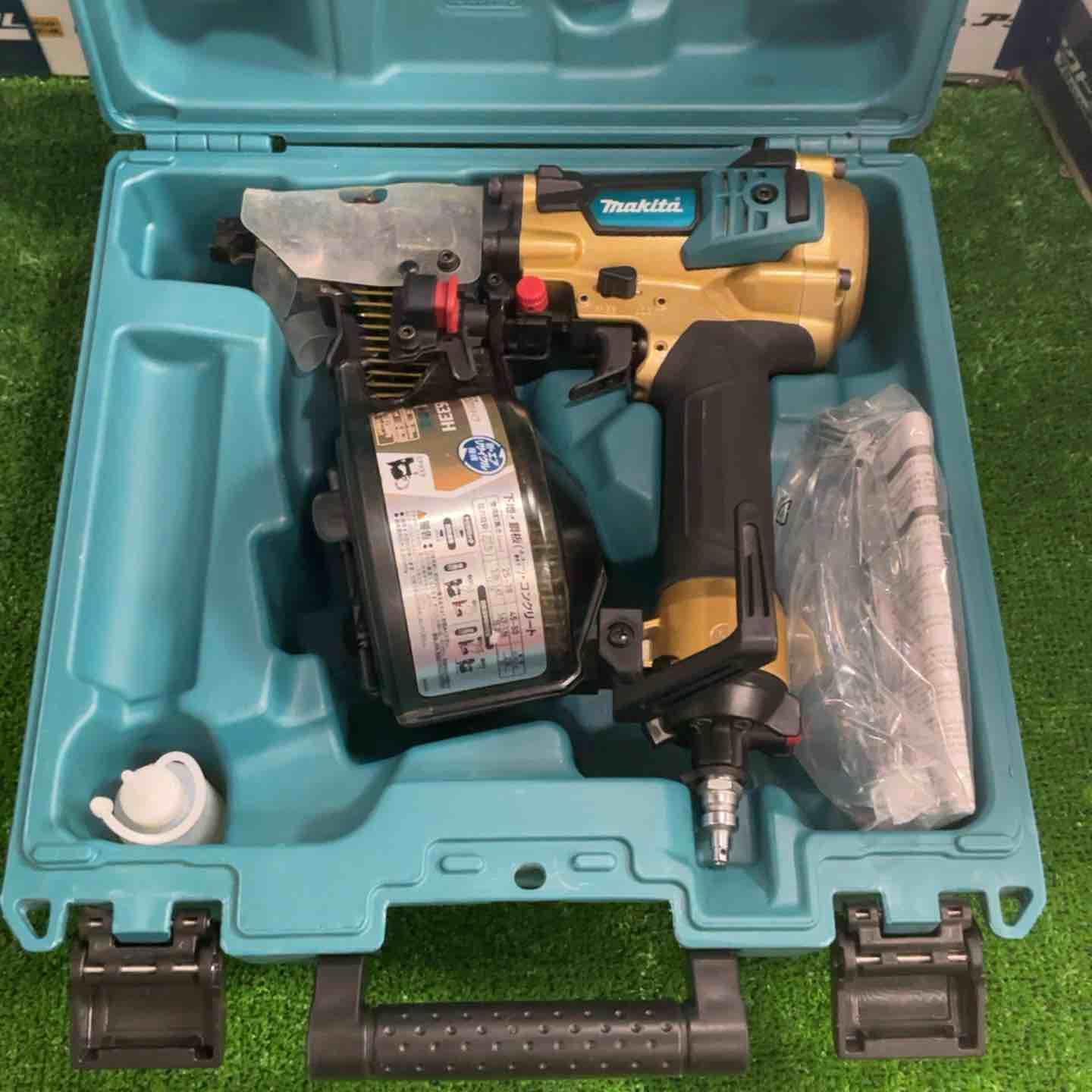 マキタ makita 50 mm 高圧エア釘打ち機 エアダスタ付 ゴールド