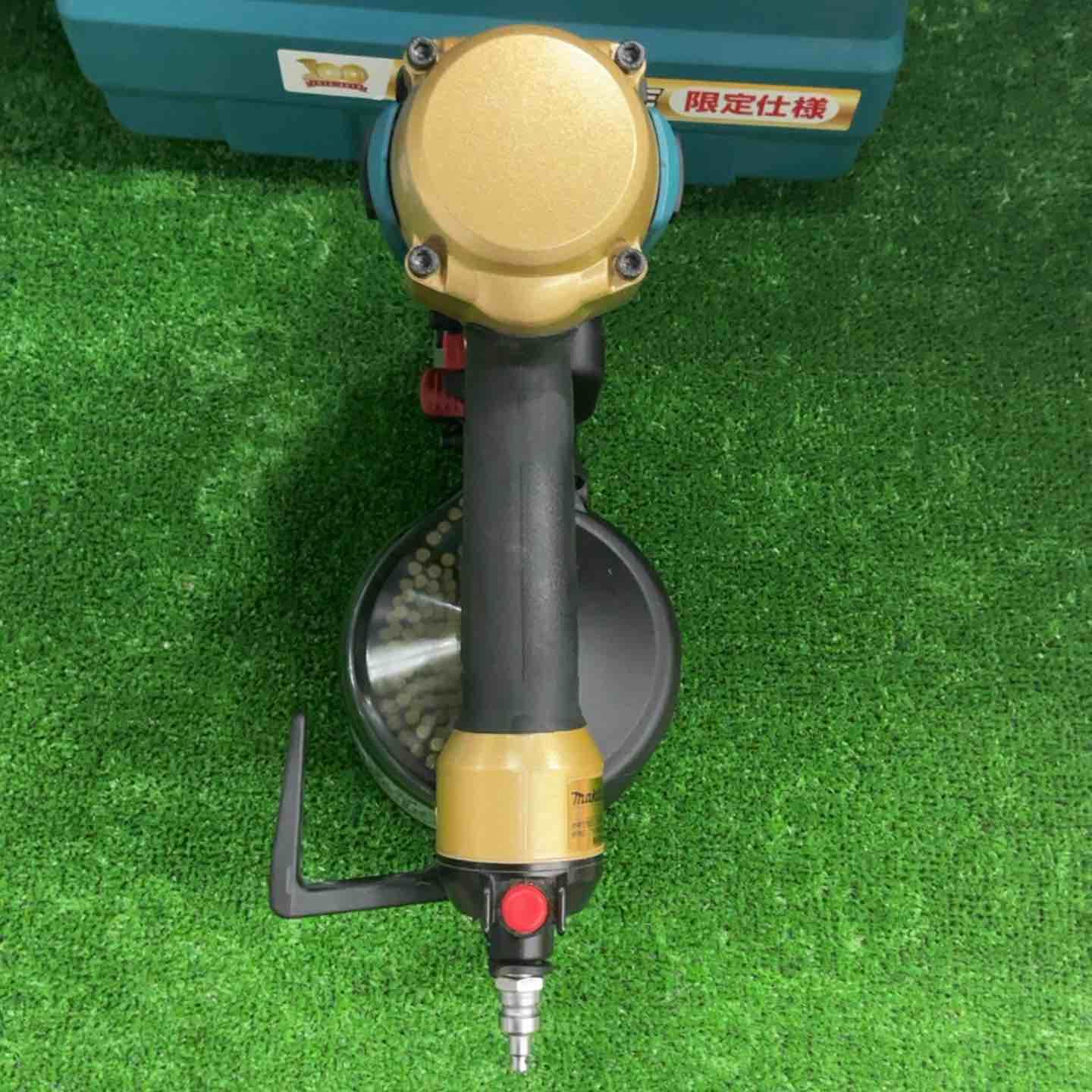 高圧エア釘打ち機 エアダスタ付