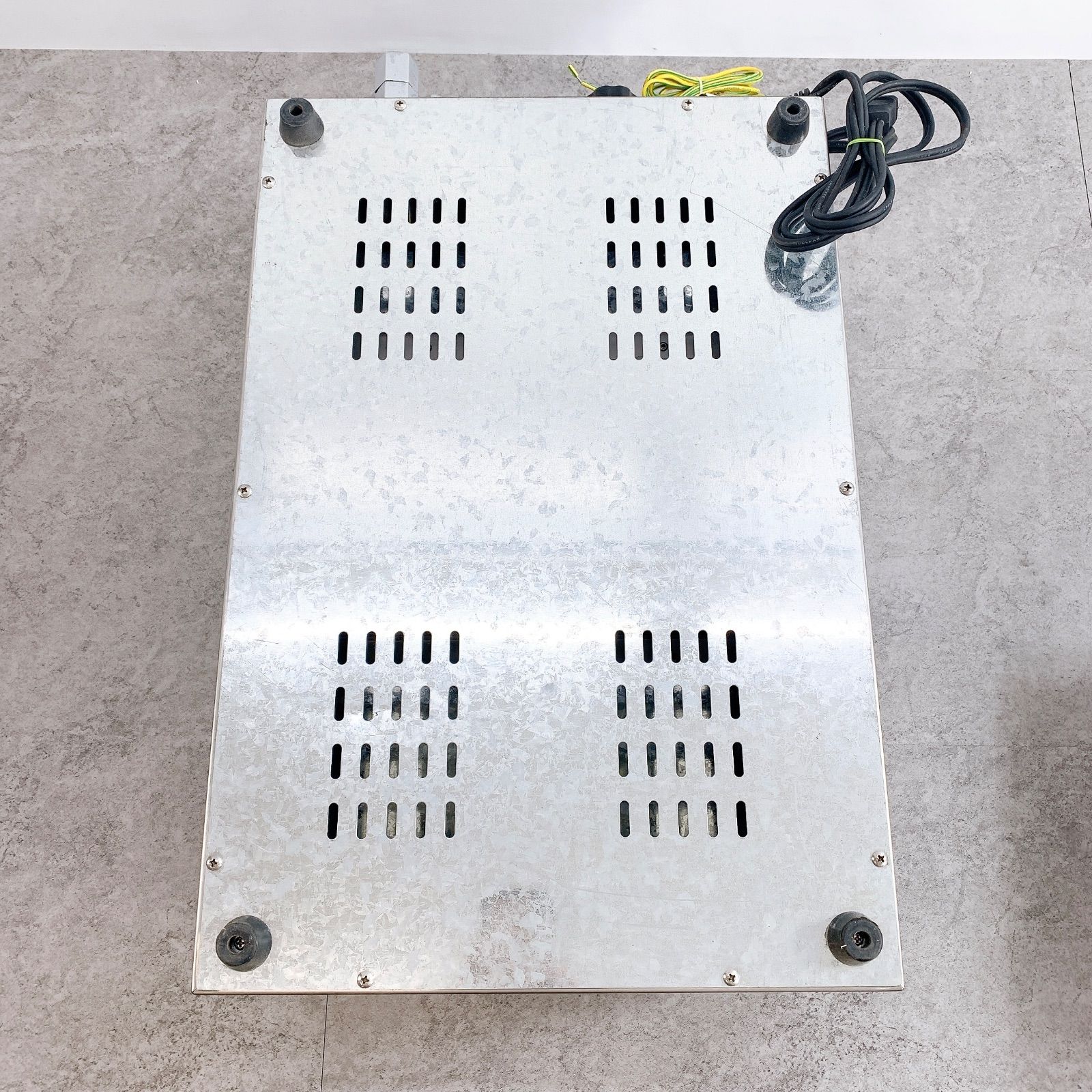 ステンレス シルバー