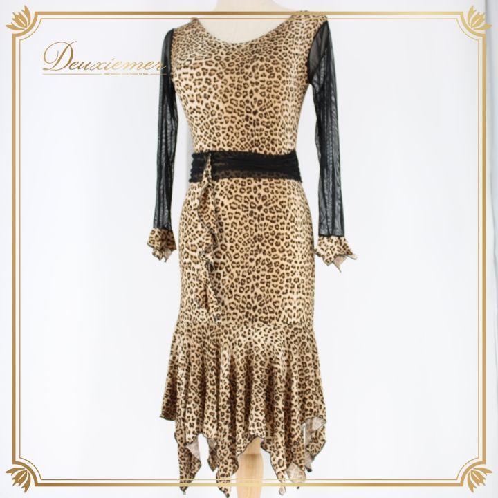 社交ダンス用ドレス 黒い羽毛とヒョウ柄 社交ダンス用ドレス 黒い羽毛とヒョウ柄 社交ダンス用ドレス 黒い羽毛と