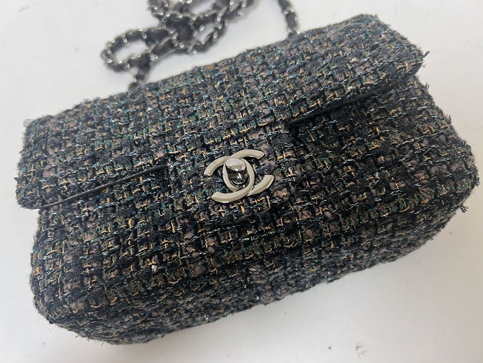 【オールド】シャネル CHANEL シャネル ミニ クラシック フラップ チェーンショルダーバッグ