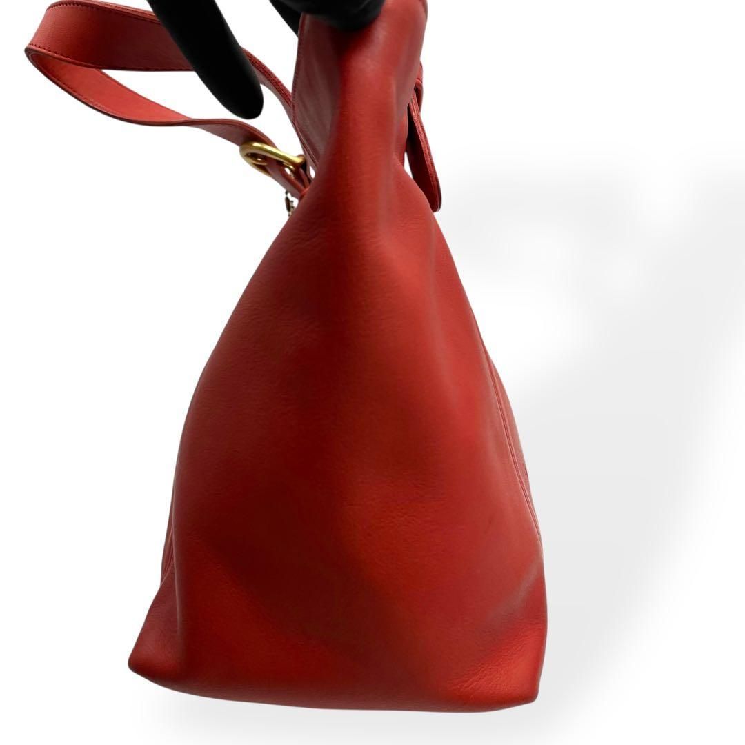 【極美品】希少 COACH オールドコーチ ミニハンドバッグ レッド USA製 極美品 COACH オールドコーチ ハンドバッグ レッド 4133 USA製 - メルカリ