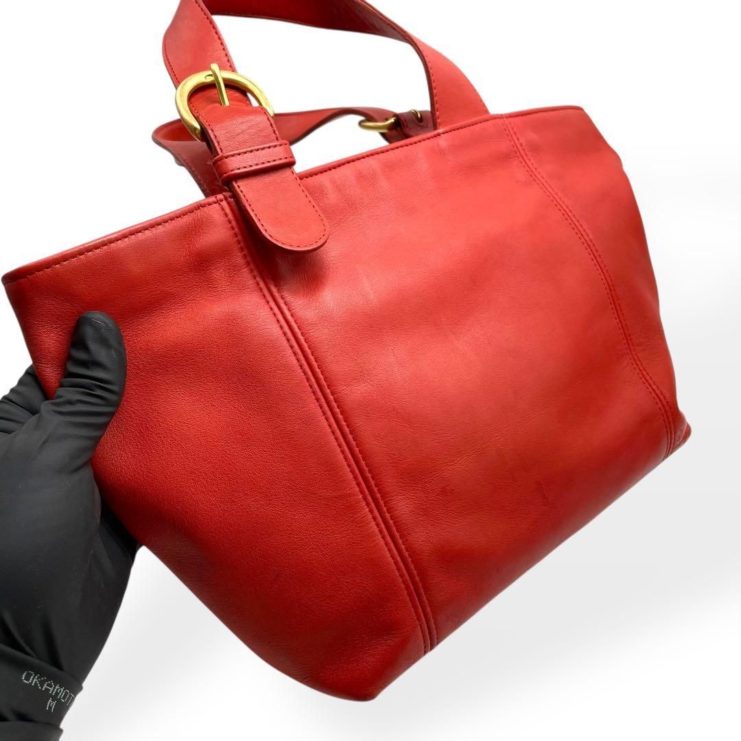 極美品　希少　オールドコーチ　マルチポーチ　グラブタンレザー　赤　レッド 極美品 希少 オールドコーチ マルチポーチ グラブタンレザー 赤 レッド