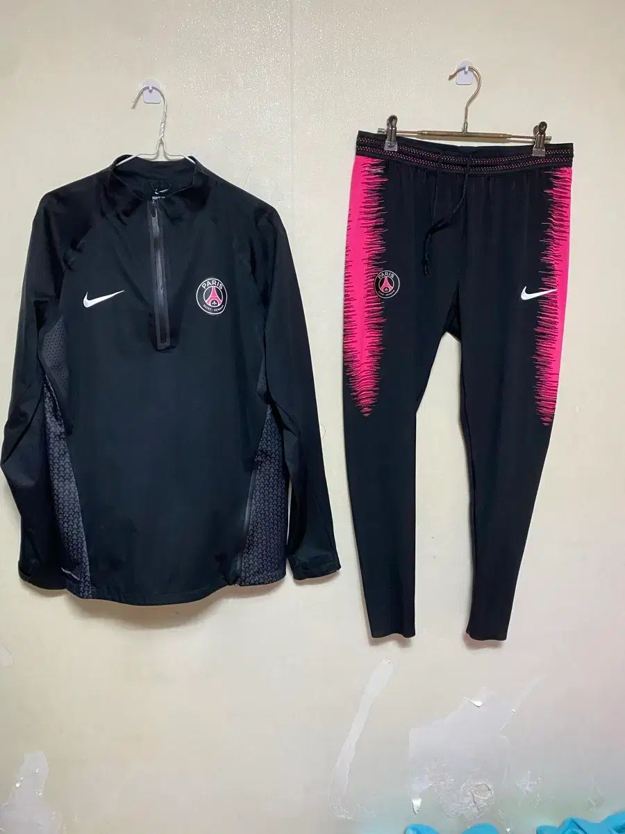 ナイキ 18-19 PSG ゾーナル エアロ シールド ヴェイパーニット パンツ