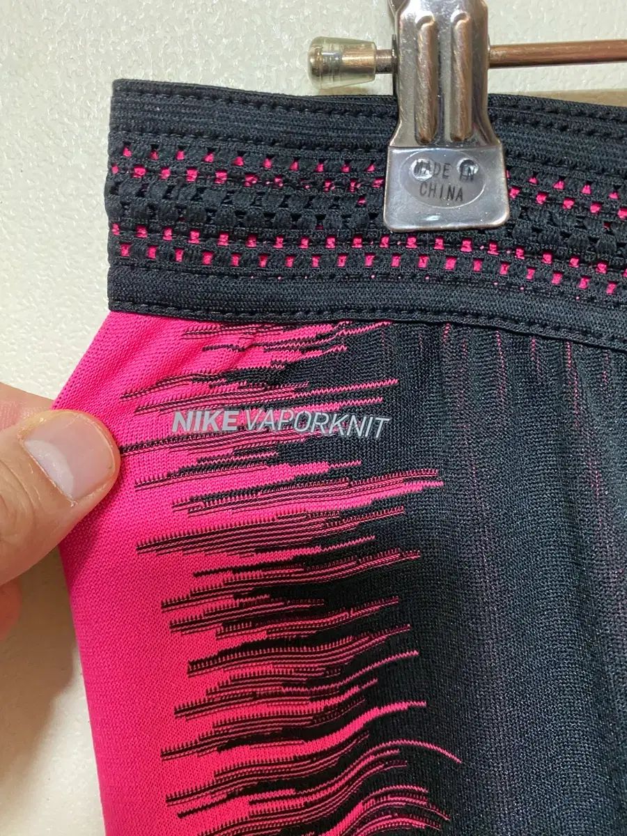 ヴェイパーニット パンツ