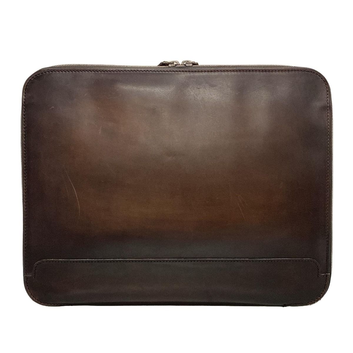 クラッチバッグ