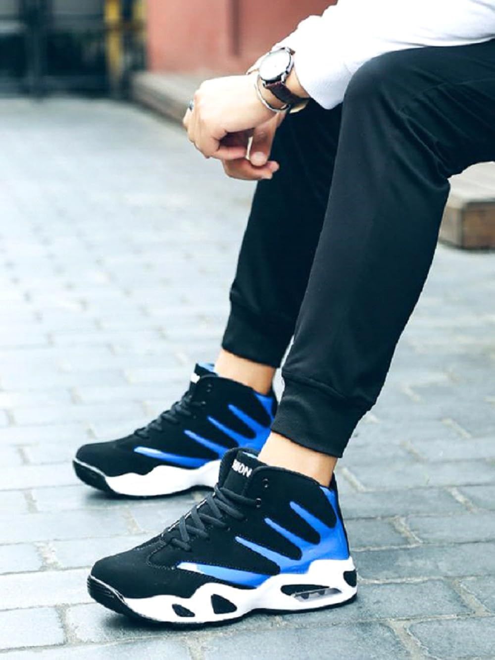 靴 yu 国内 1/26 発売】遊☆戯☆王 x adidas Originlas ADI2000 “YUGI'S