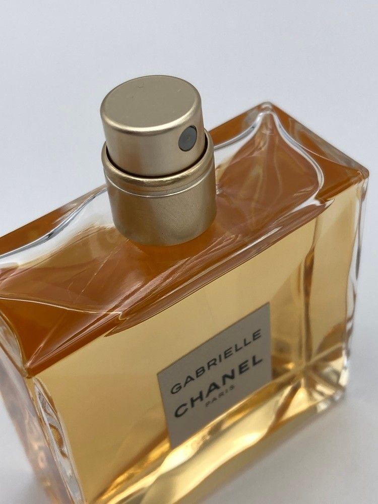 CHANEL GABRIELLE シャネル ガブリエル オードパルファム 50ml 中古 D4