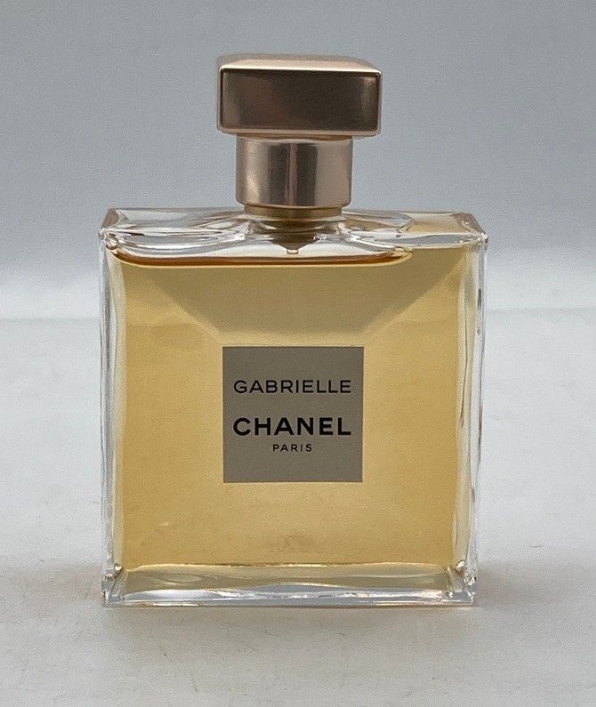CHANEL GABRIELLE シャネル ガブリエル オードパルファム 50ml 中古 D4