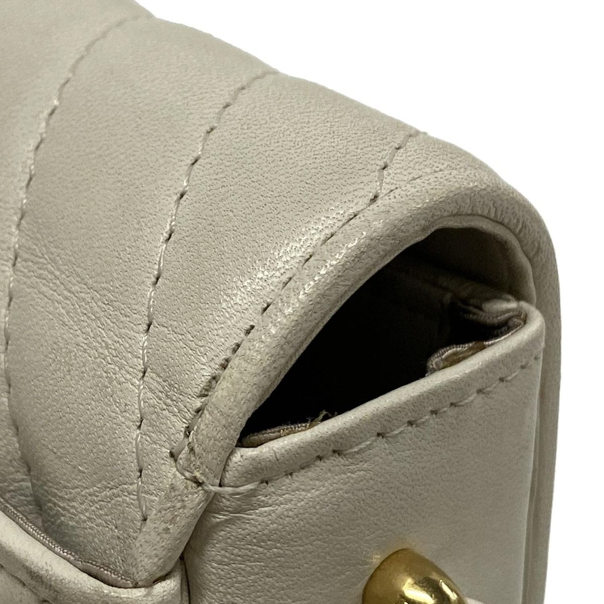 VALENTINOGARAVANI(バレンチノガラバーニ) ショルダーバッグ  