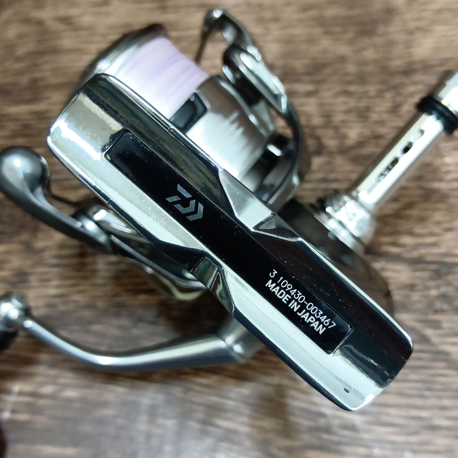 ダイワ(DAIWA) 22 イグジスト PCLT2500 スピニングリール - メルカリ