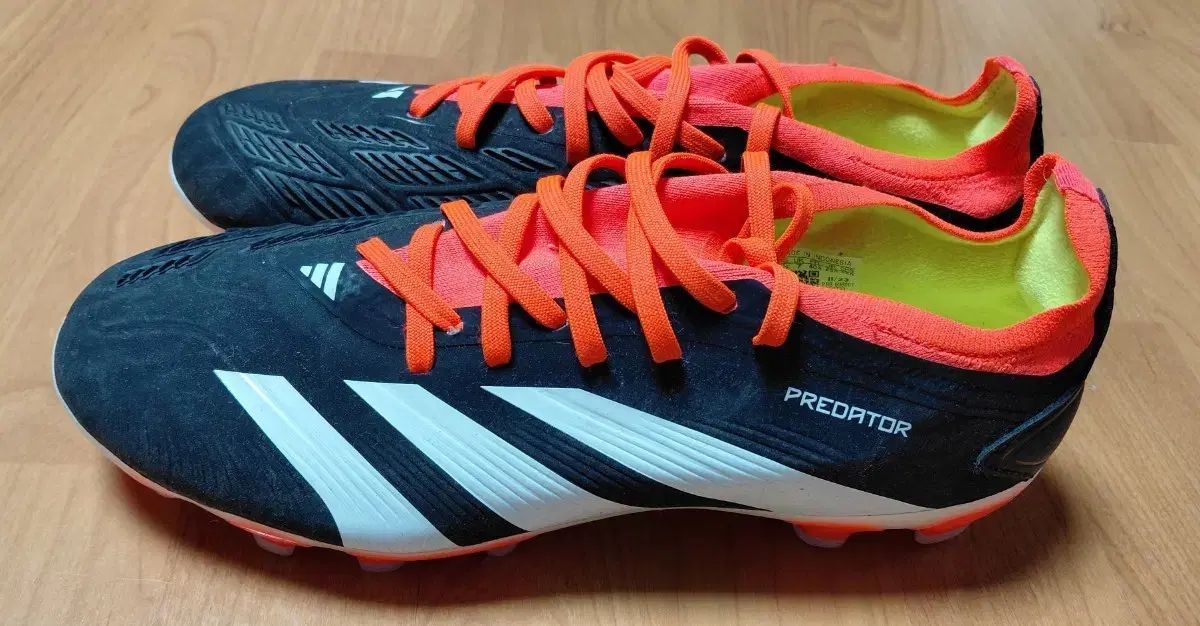 アディダス プレデター サッカーシューズ 255 mm