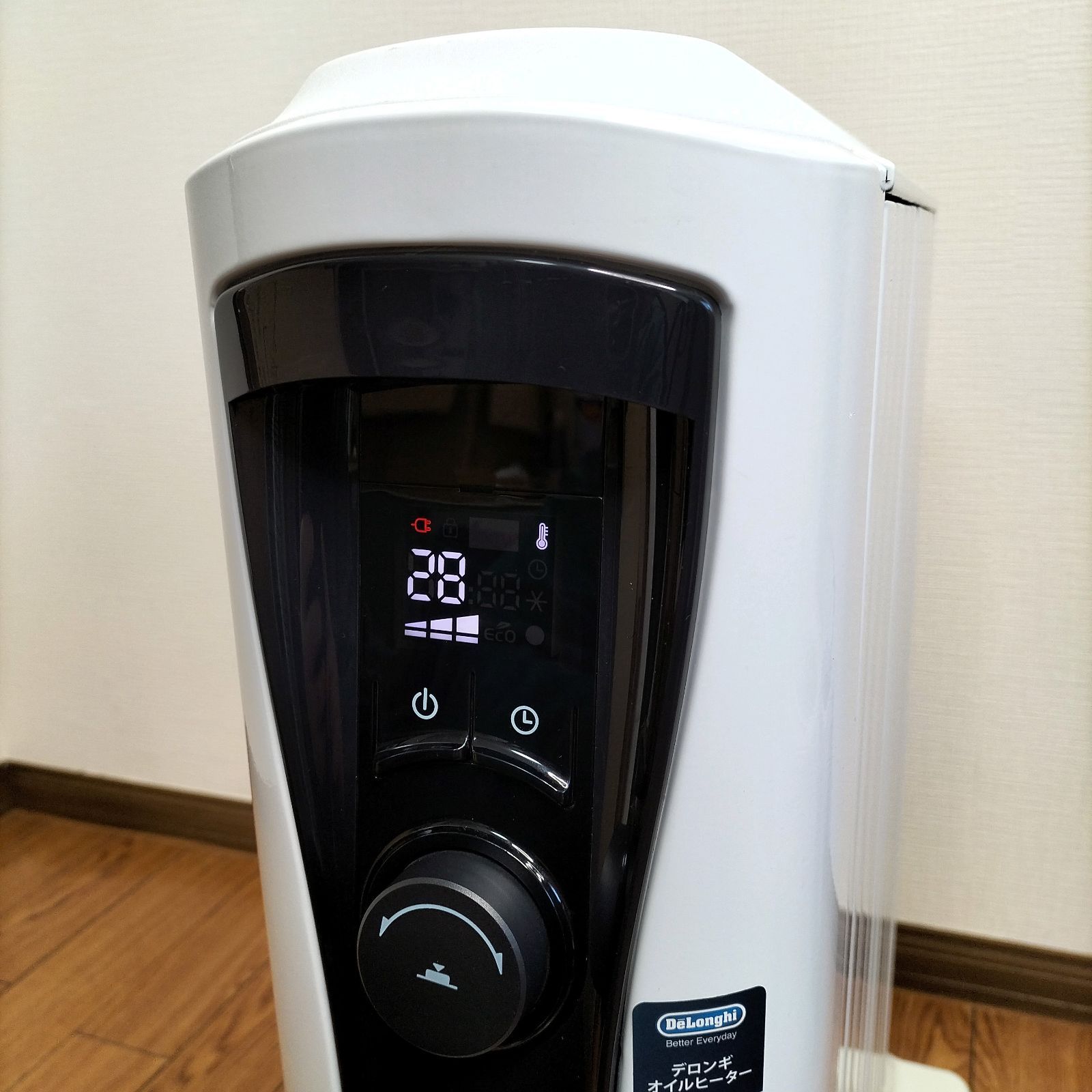 【良品】デロンギ オイルヒーター DeLonghi RHJ65L0915 ユニカルド オイルヒーター ブラック RHJ65L0915 | De'Longhi JP