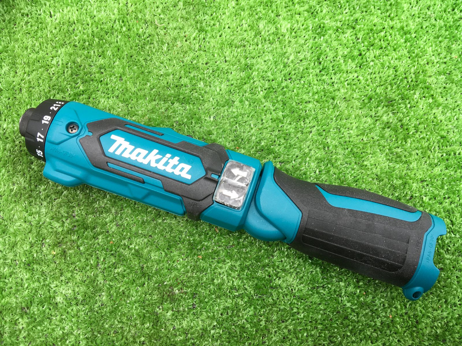 Makita マキタ DF 012 DZ 7.2 v充電式ペンドライバドリル 本体のみ IT_ZEIMS 半田 M 04