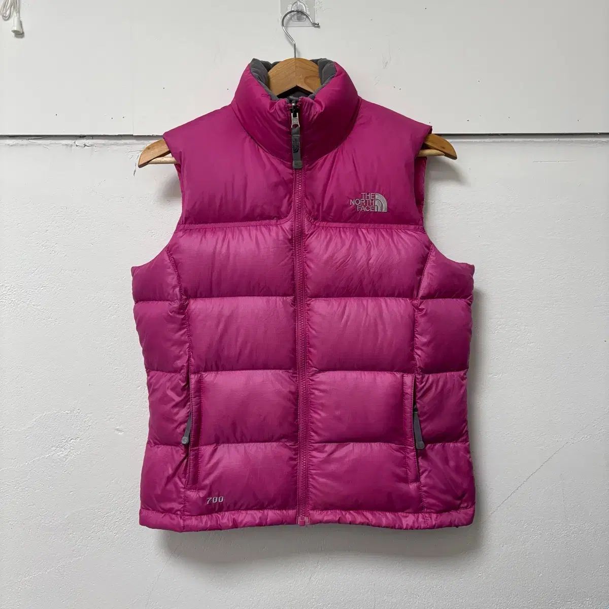 THE NORTH FACE ザノースフェイス ピンク 700 ダウン ベスト