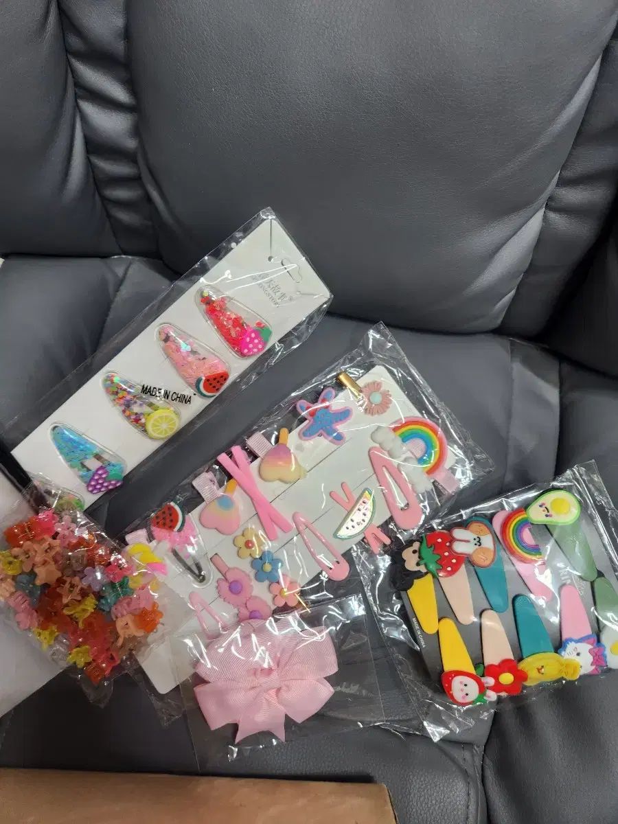 限定セール，低価 かわいいピンとクリップ 新品 その他