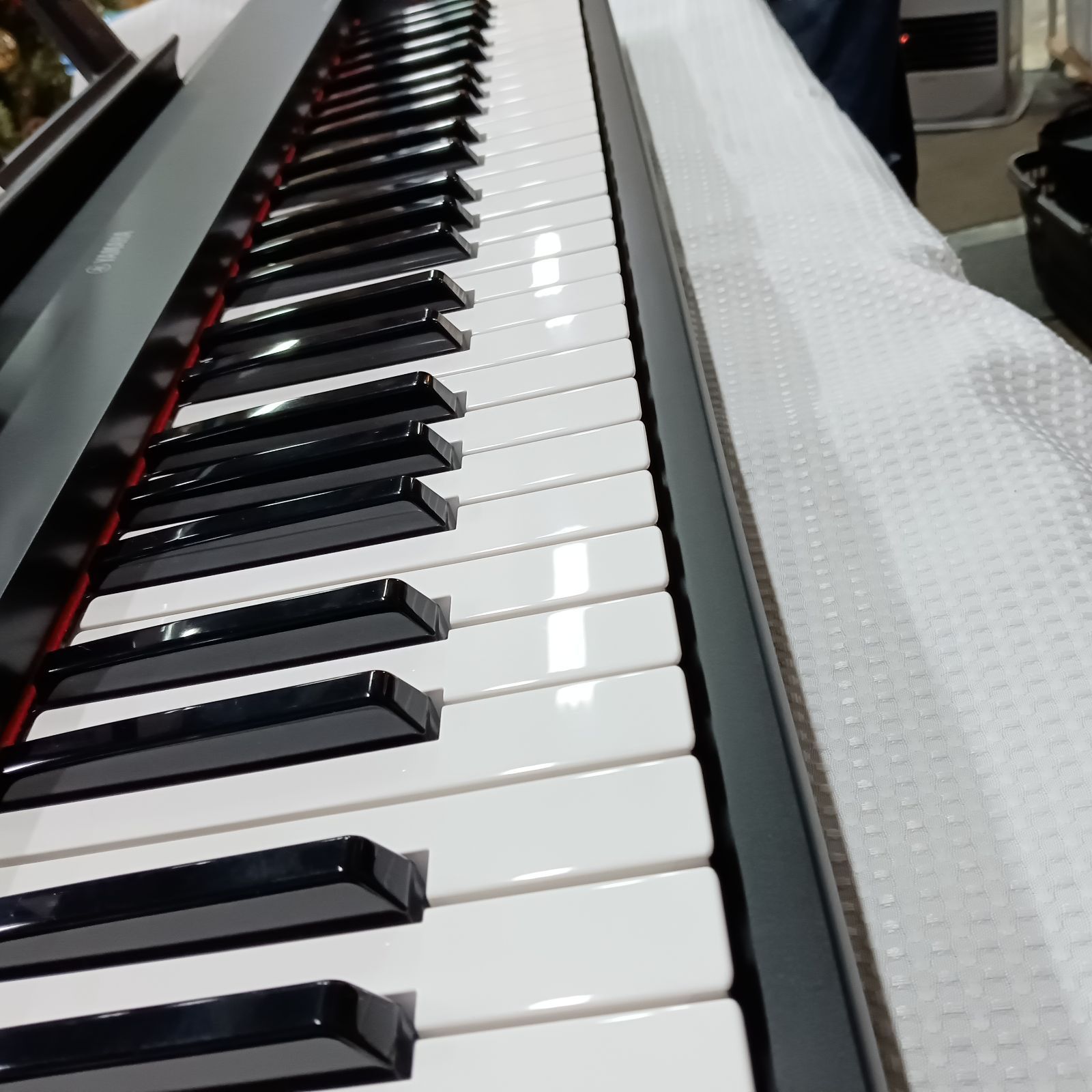 YAMAHA 電子ピアノpiaggero NP11 本体 ACアダプター付 - メルカリ