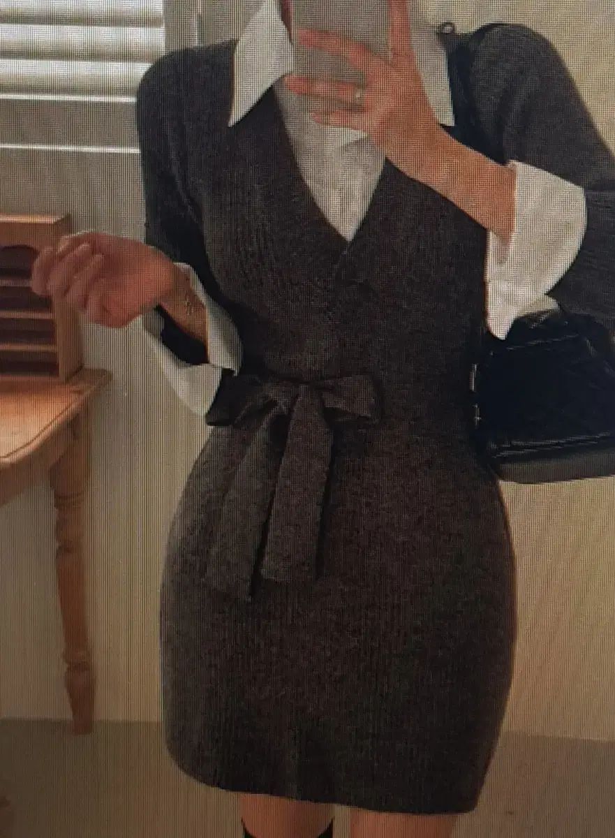  海外配送 白シャツが付いたニット ONE PIECE 長袖 七分袖 ミニワンピース